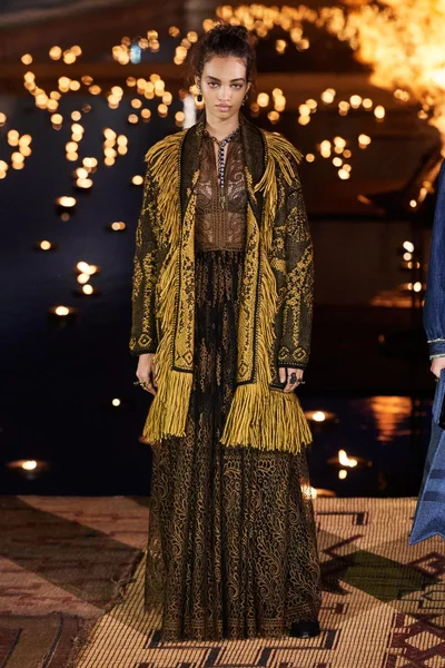 Look 20
